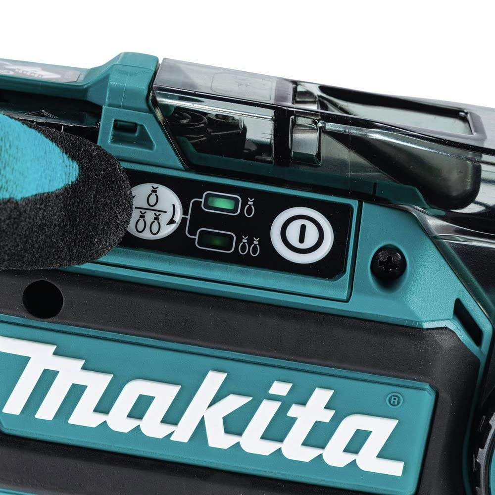 Makita XRT02TK 18V LXT® Lithium-Ion Brushless Cordless Deep Capacity Rebar Tying Tool Kit (5.0Ah)