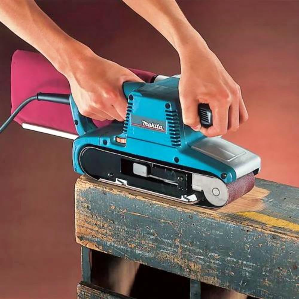 Makita 9920 3" x 24" Belt Sander