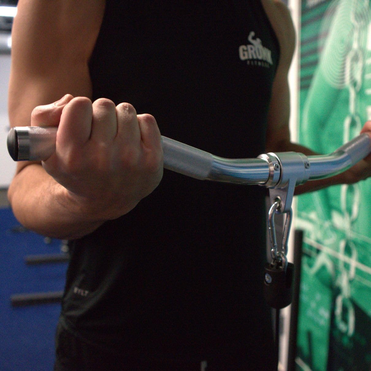 Gronk Fitness Aluminum Revolving Curl Bar Attachment for Functional Trainer Cable Machine | Black