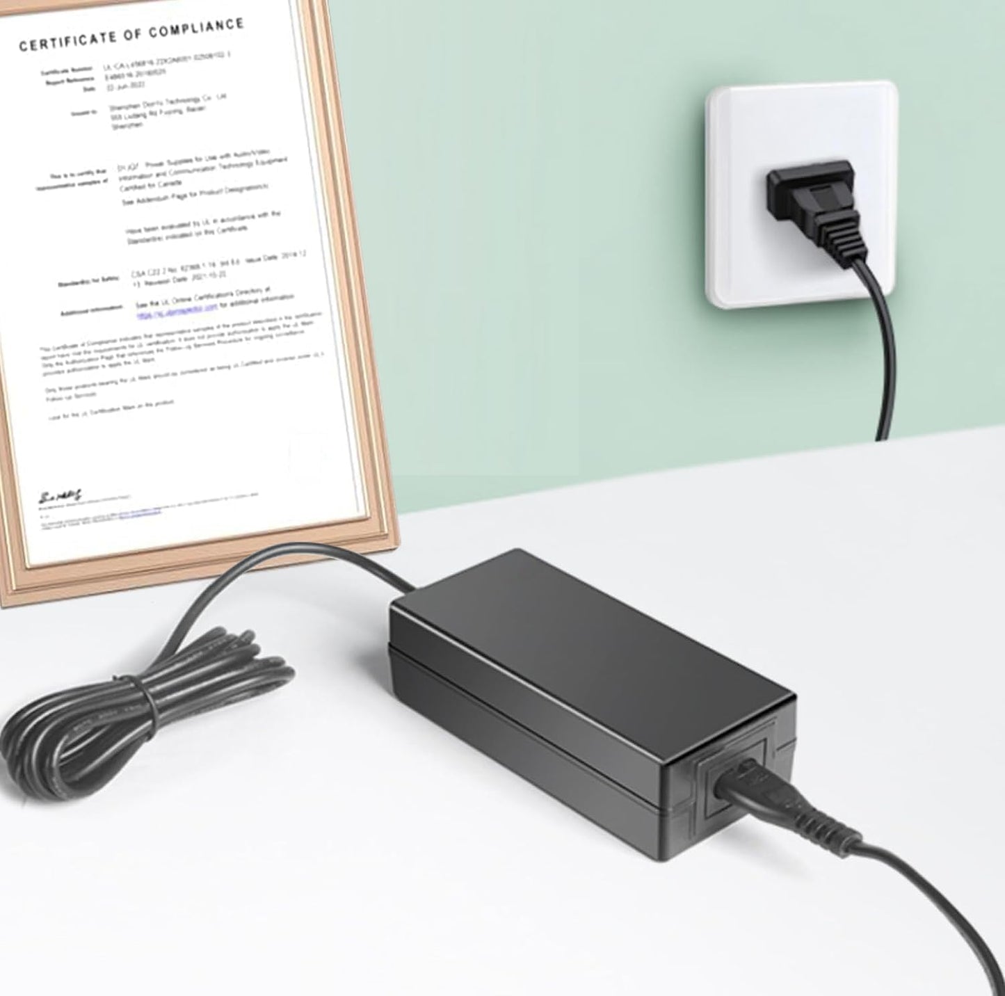 UPBRIGHT 19V G4 IO-400 BA-403 MANGO65-19CB-OXY MANGO65-19CB-ING 1400-2040 BA-401 60W AC/DC Adapter Compatible