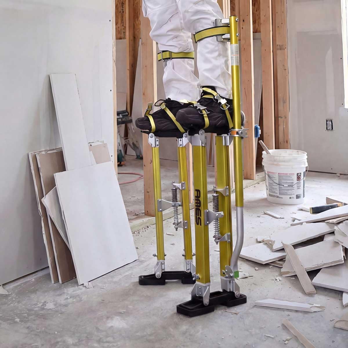 AMES PRO 24" - 40" Aluminum Stilts