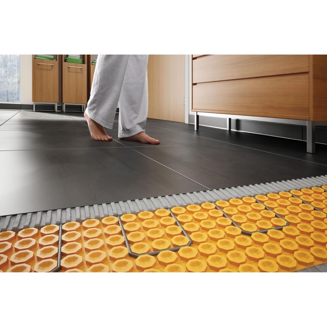 Schluter Ditra-Heat-E-HK Electric Floor Heating Cable Kit with Temperature Sensors - Ideal for Interior Tile Floors - Minimal EMF, Twisted Pair Cables, 240V, 425.8 Feet - DHEHK240129