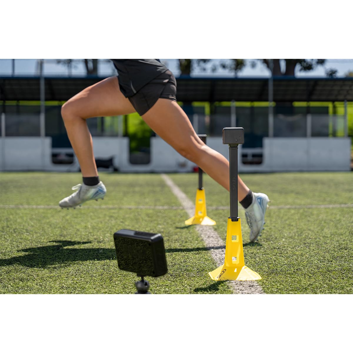 Speed Gates Pro – Electronic Sprint Timing System with Radio Frequency Sensors, LED Timer, and Carry Bag – 40 Yard Dash Timer and Agility Training Equipment