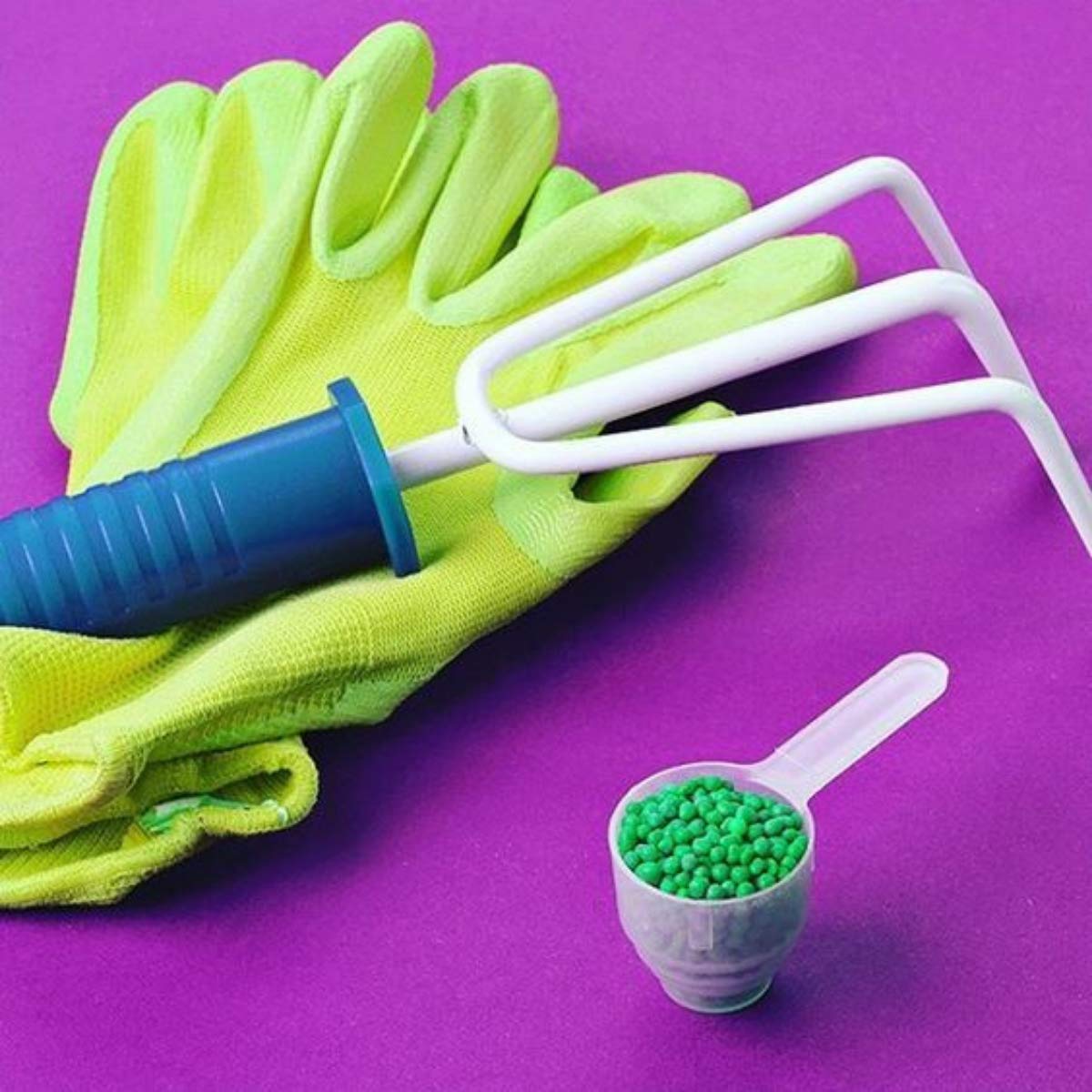 Plastic Measuring Scoop, 1/2 Tablespoon (7.5 cc | 1.5 tsp | 7.5 mL) Long Handle Spoons for Powders, Granules, Coffee, Pet Food, Baking Supplies, Protein and Other Dry Goods, BPA Free (Set of 100)