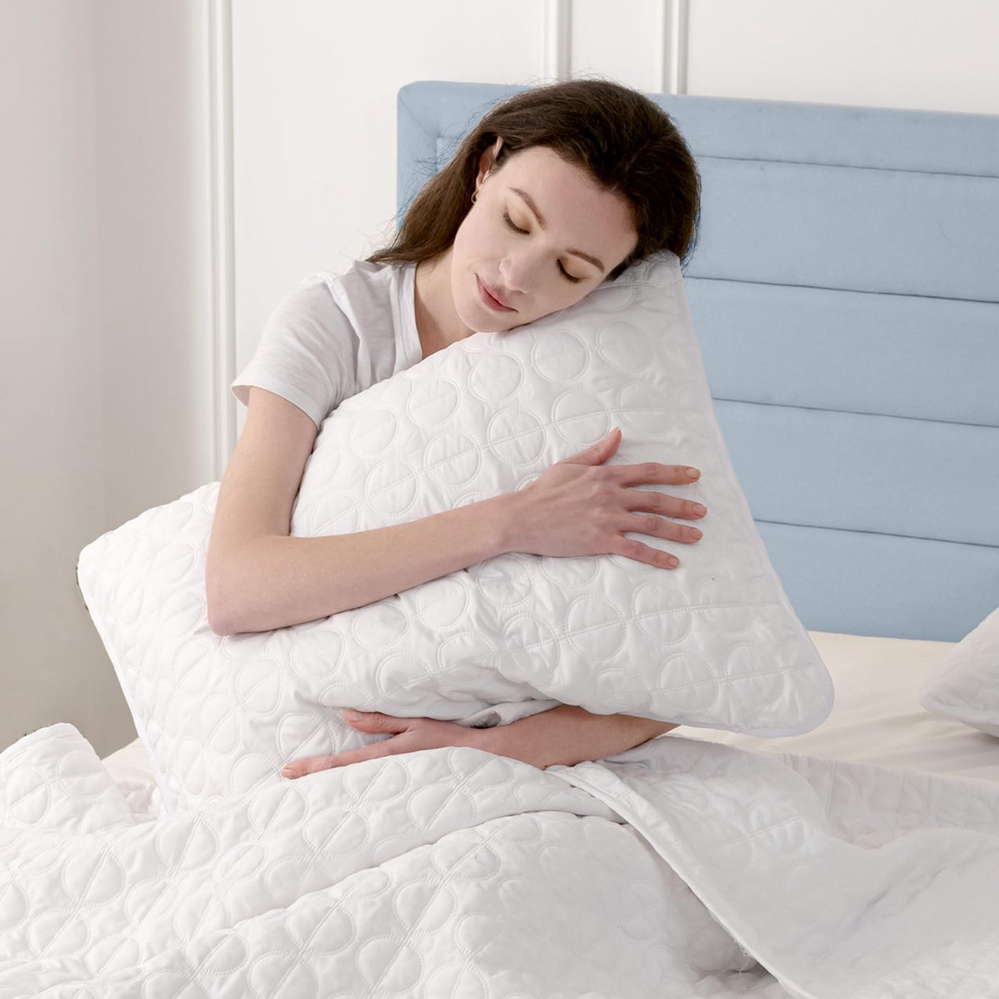 Caelorin White Quilt Set, King Size Lightweight Quilt for Summer, Soft Bedspreads with Reversible Design, 3 Piece(1 Quilted Bedspread & 2 Pillow Shams)