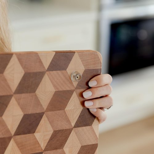 End Grain Wooden Cutting Board for Kitchen 15"x 11" - Walnut Hardwood Chopping Block with Non Slip Grips - Ideal for Charcuterie & Meat Butcher - Handmade 3D Design Wood (0.75" Thick, Large)