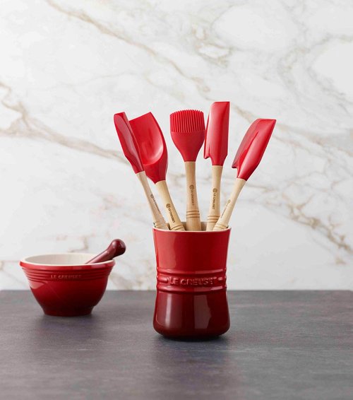 Le Creuset 6 by 4-3/4-Inch Poterie Crock