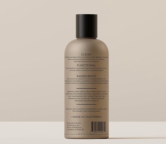 Face Wash ??EWG Verified, Gentle & Hydrating Cleanser with Aloe, Niacinamide & Vitamin C, Removes Dirt Without Stripping Skin (5 fl oz)