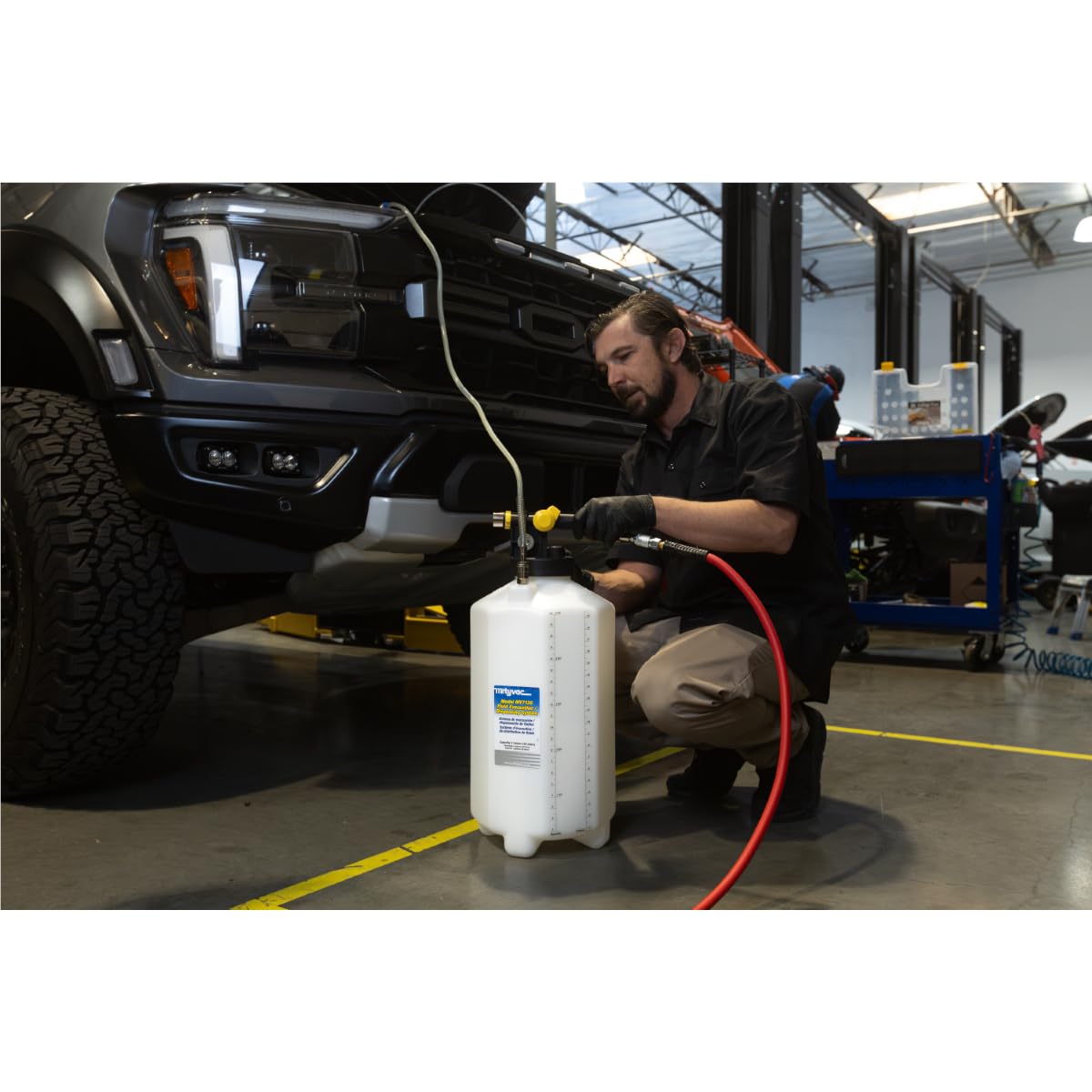 Mityvac MV7120 Fluid Extractor Dispenser for Evacuating, Topping-Off, Refilling Reservoirs or Bleeding Hydraulic Brake/Clutch Systems, 5.3 Gallon, 120 PSI, Compressed Air, Vacuum or Positive Pressure