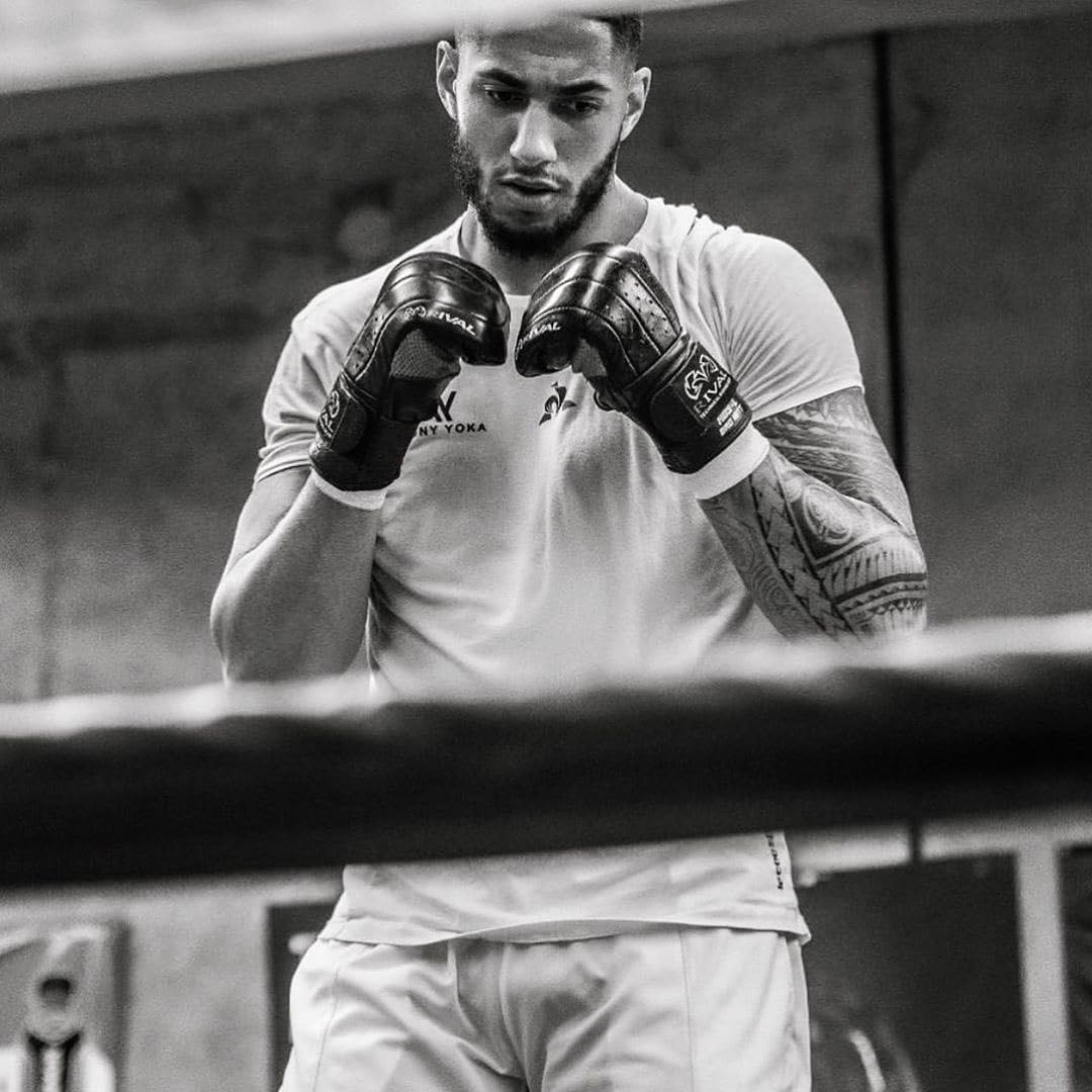 RIVAL Boxing RB5 Bag Mitt Gloves, Bare-Fist Punching Feel, Zero Resistance Training for Triggering Fast Twitch Muscles