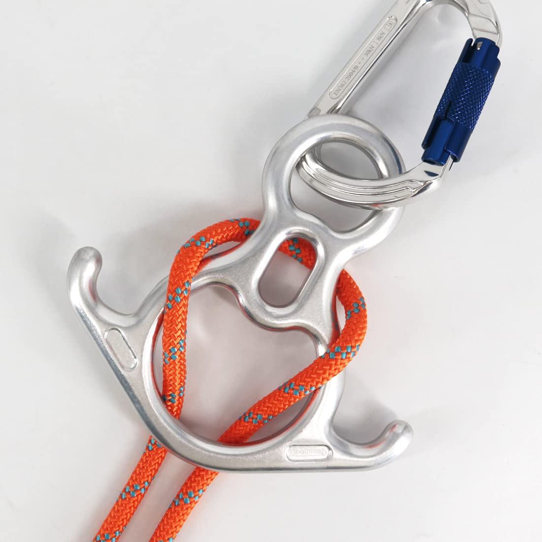 NewDoar 50KN 11000 LBF Rescue Figure,8 Descender Large Bent-Ear Belaying and Rappelling Gear Belay Device for Rock Climbing, Aerial Dance,Ziplining and Peak Rescue 7075 Aluminum Alloy(White)