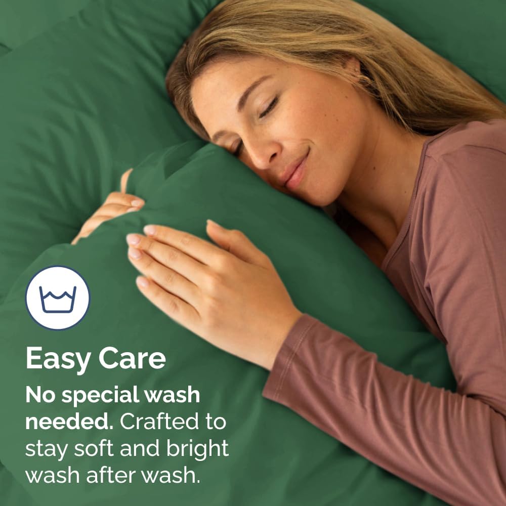 Skiennix Standard Pillow Cases Set of 4 - Ultra Soft Hotel Quality Covers - Machine Washable Emerald Green