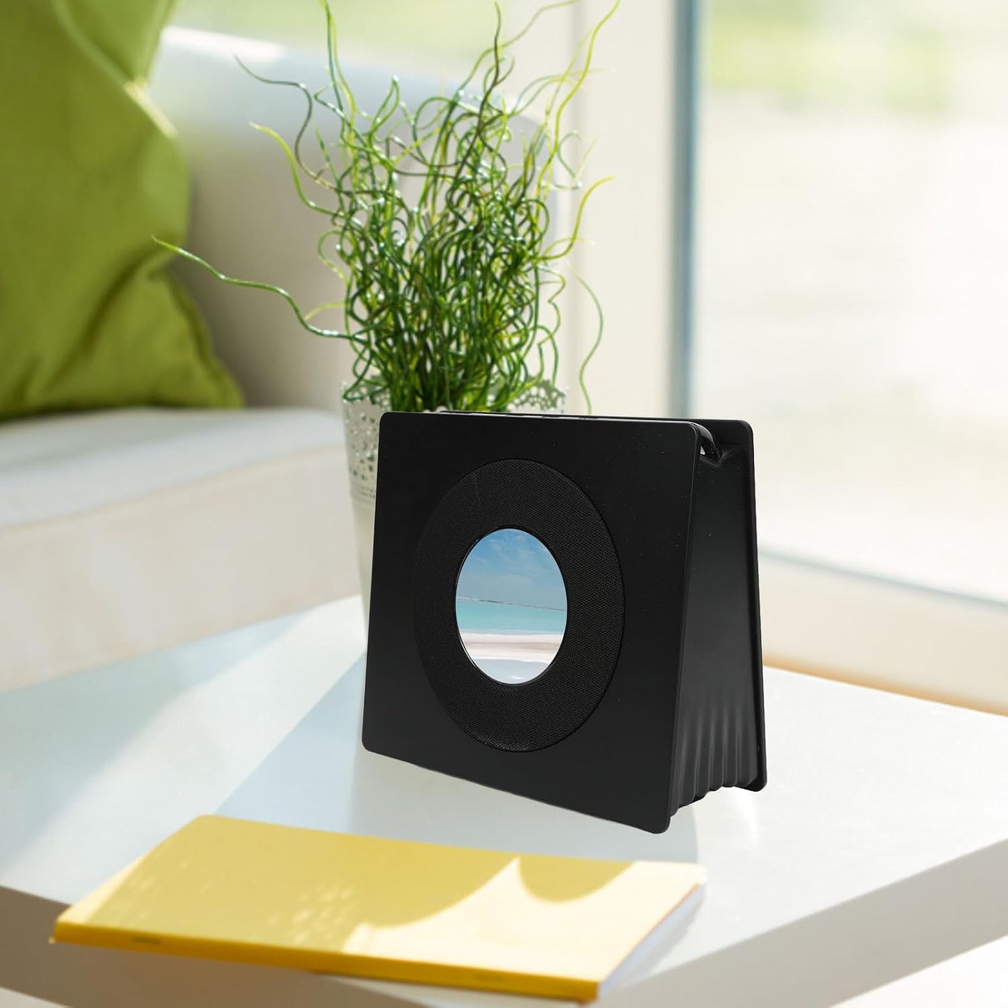 XUMIUZIY 4 1 2.16in Bluetooth Speaker with Dynamic Lyrics Display, in Portable Speaker with Round Screen, Digital Photo