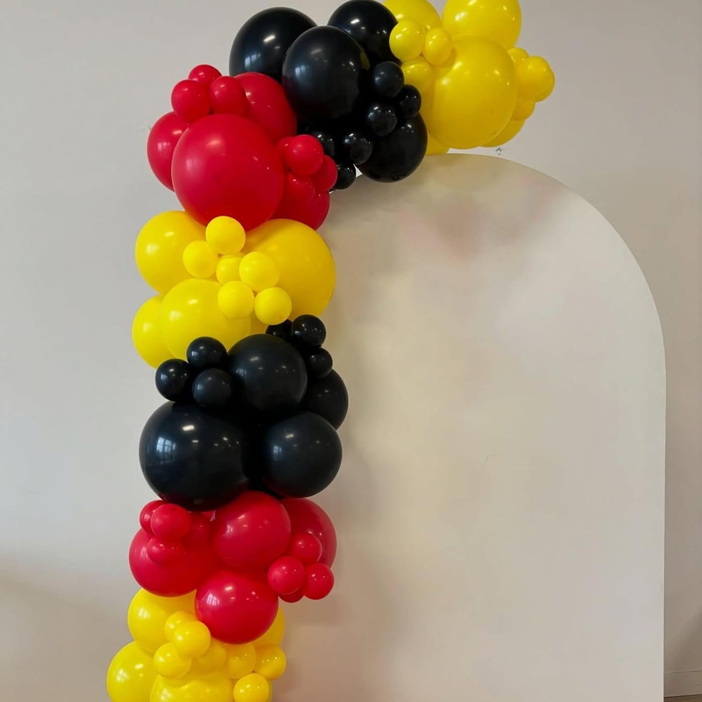 Skiennix 12-Inch Polka Dot Latex Balloons - 60pcs Red, Yellow & Black for Birthday & Baby Shower Decor