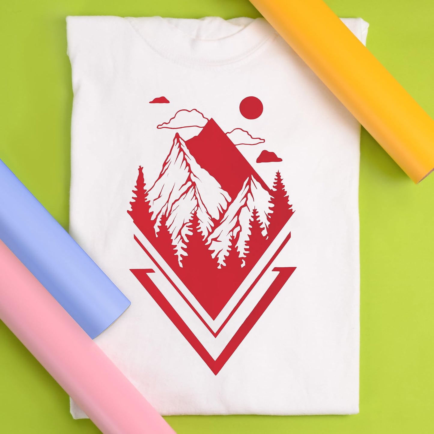 Siser EasyWeed Heat Transfer Vinyl 11.8" x 75ft Roll (Bright Red) - Compatible with Siser, Cricut, Silhouette and Other Craft/Professional Cutters - CPSIA Certified