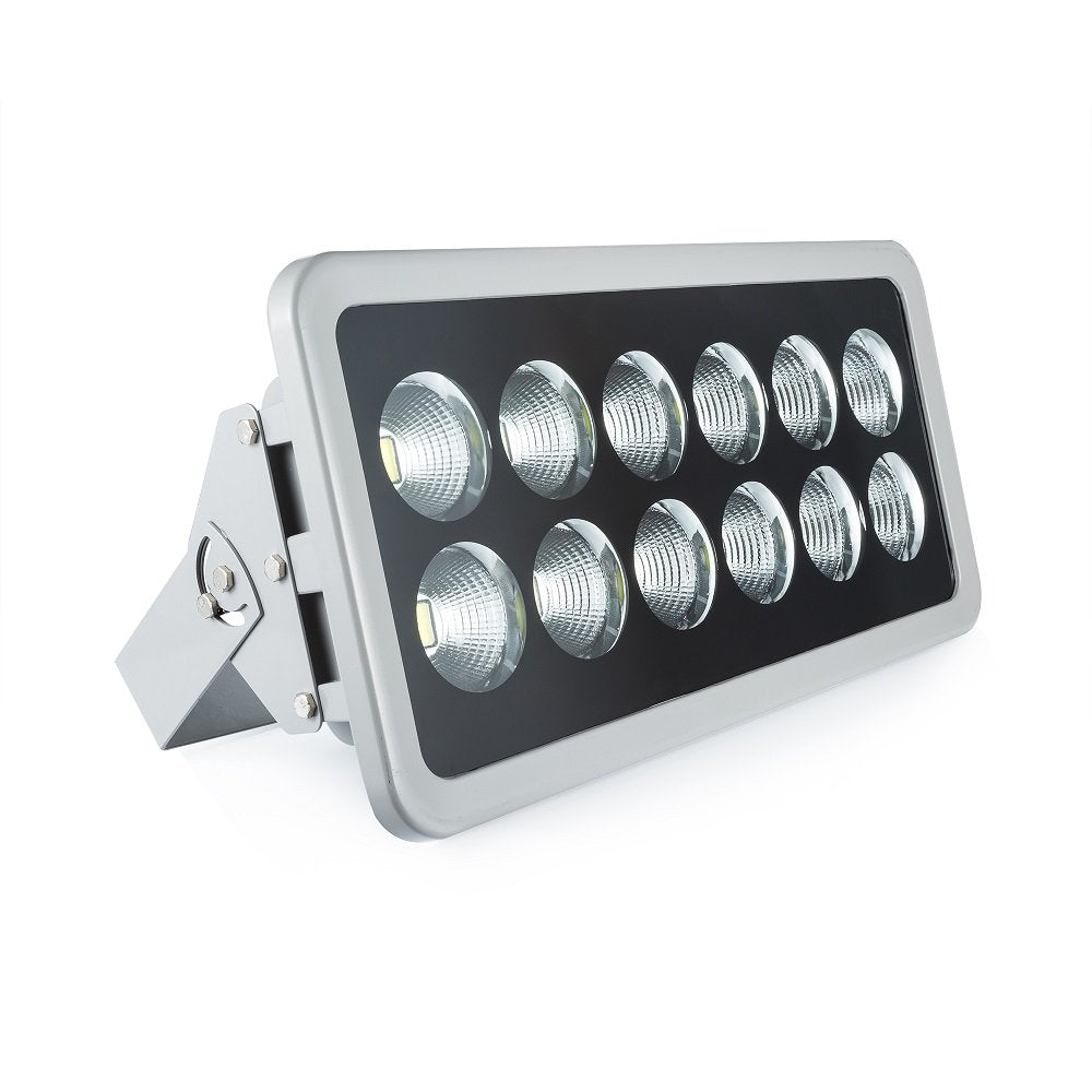 Gopretty 600W LED Flood Light Super Long Distance Bright Daylight White LED Security Flood Lights,Waterproof IP66 for Parking Lot, Garden, Football Basketball Court