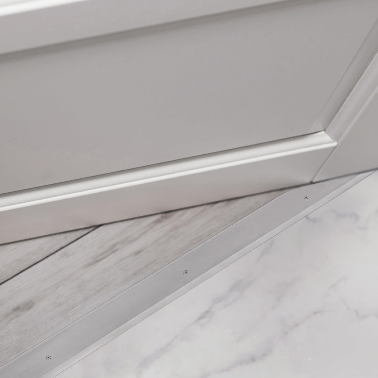 M-D Building Products 11072 2-1/2 in. x 1/4 in. x 36 in. Silver Aluminum Flat Profile Threshold for Interior Doorways