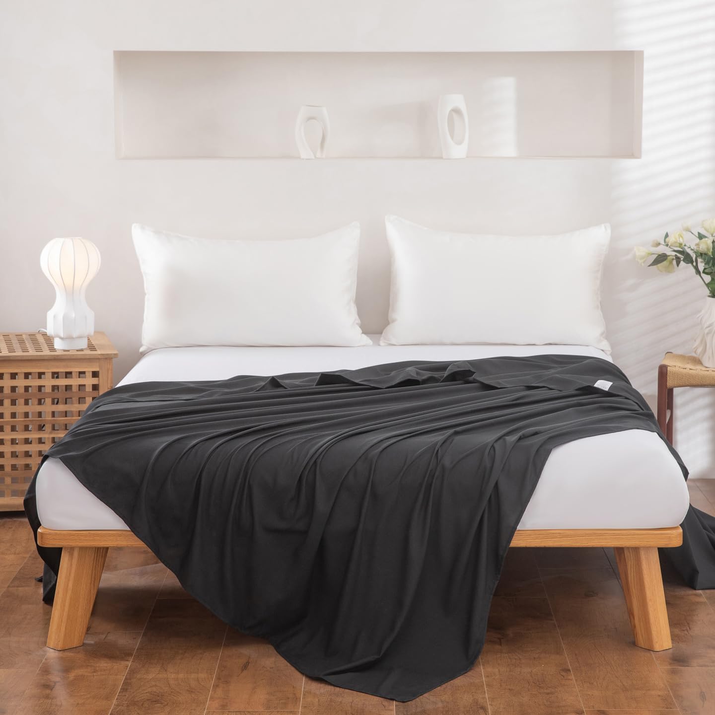 Twin Flat Sheet Only，66x96Inch Black - Ultra Soft Breathable Brushed Microfiber Top Sheet - Hotel Quality & Wrinkle-Free - Shrinkage, Fade Resistant - Easy Care Twin Sheets