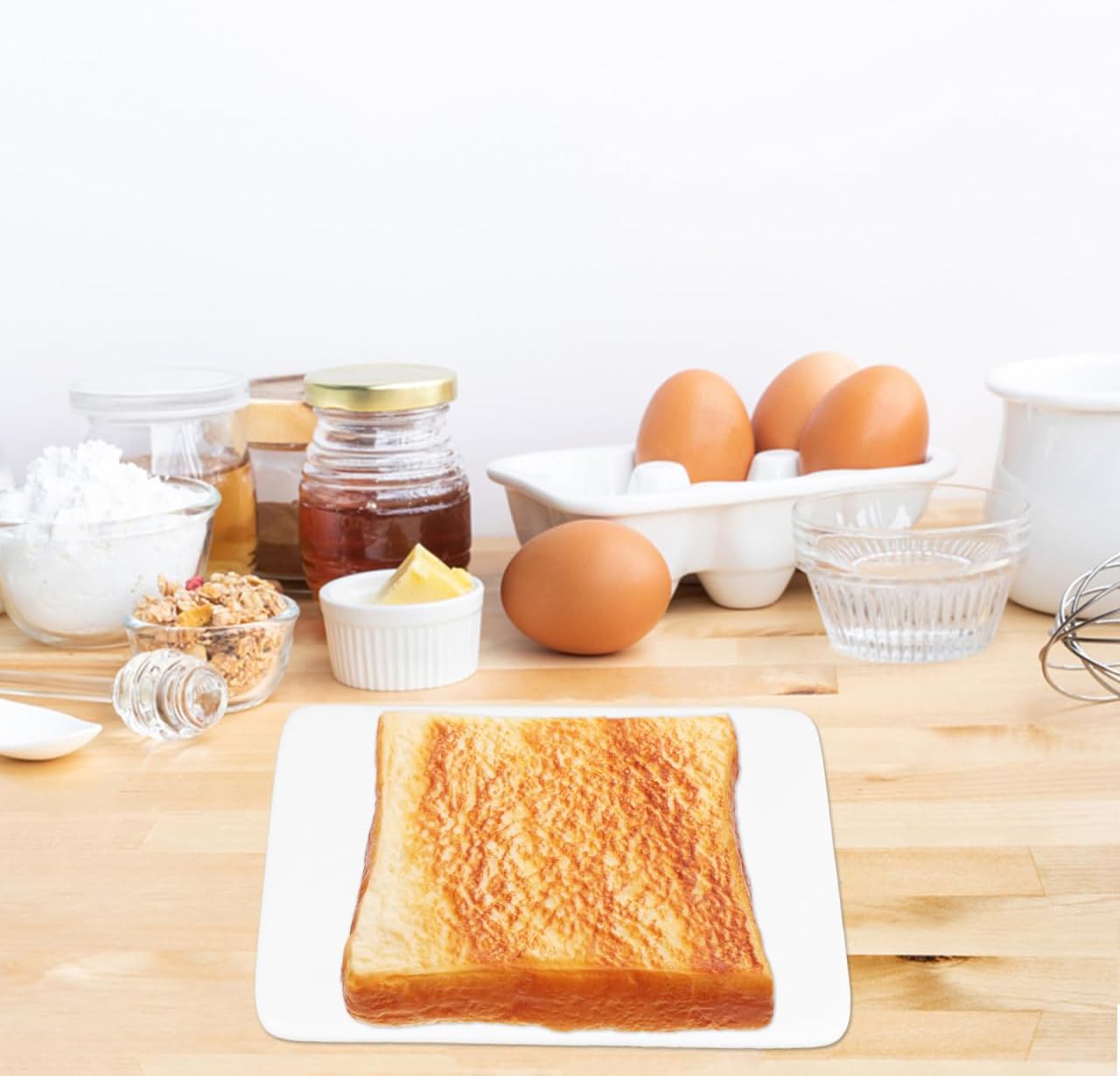 1pcs Baluue Simulation Artificial Bread Fake Toast Slice Realistic False Toast Bread Cake Food Model Bakery Display