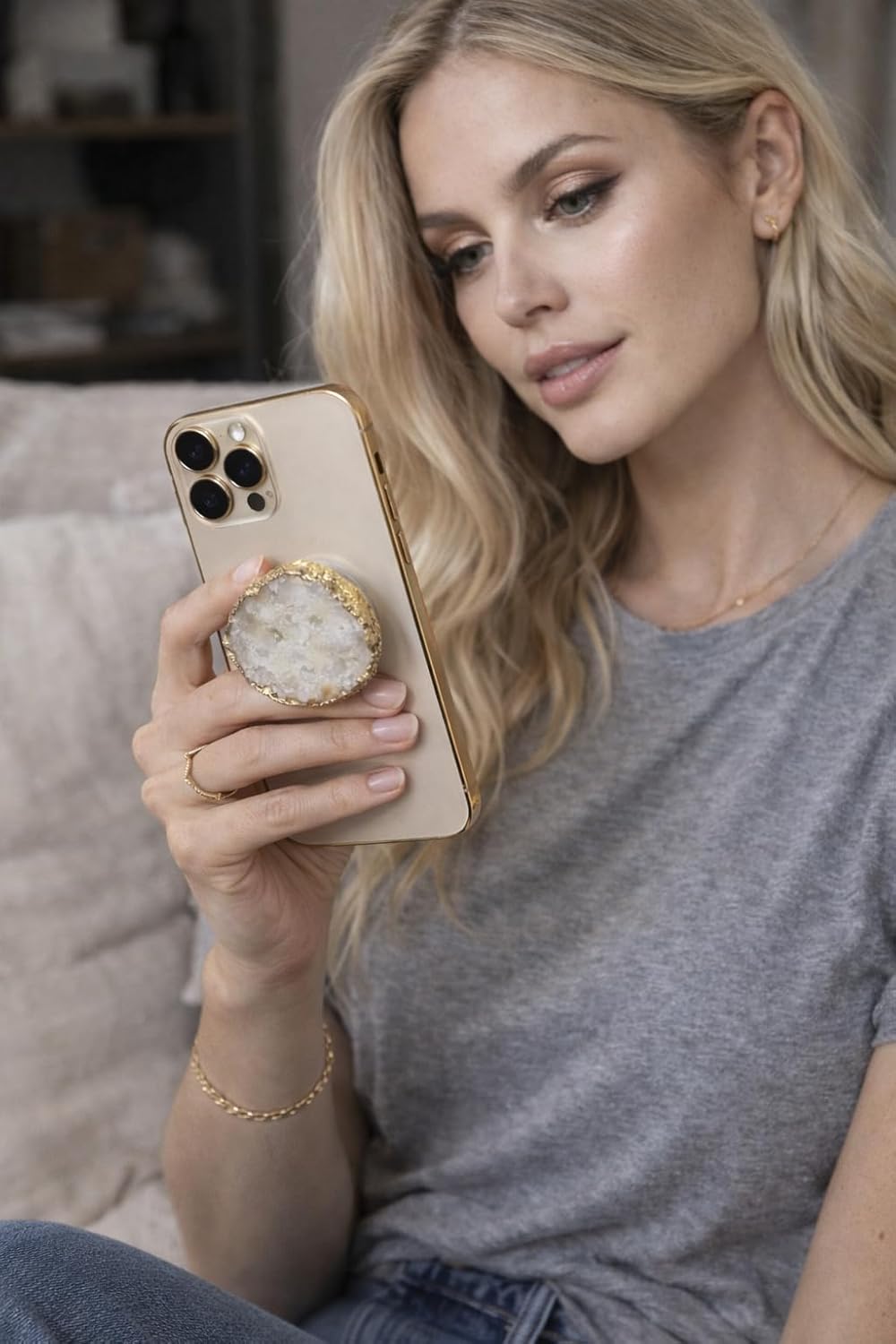 CRYSTALFY Grips by Perfectly Imperfect White Druzy Crystal Phone Grip Holder & Expanding Kickstand - Natural Gemstone