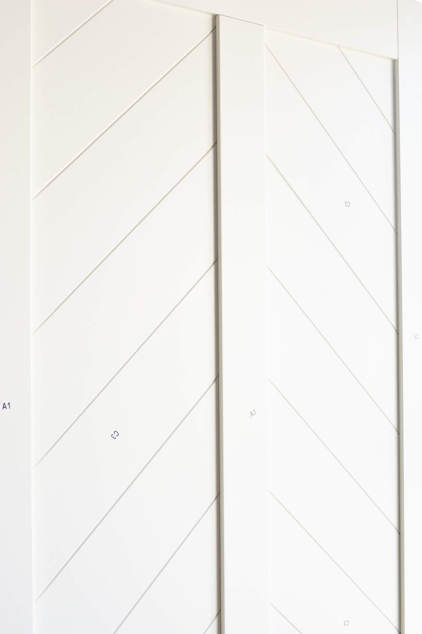 DIYHD 30X80in Fish Bone V Shape Sliding Barn Slab MDF Solid Core Primed Interior Door Panel(Disassembled)