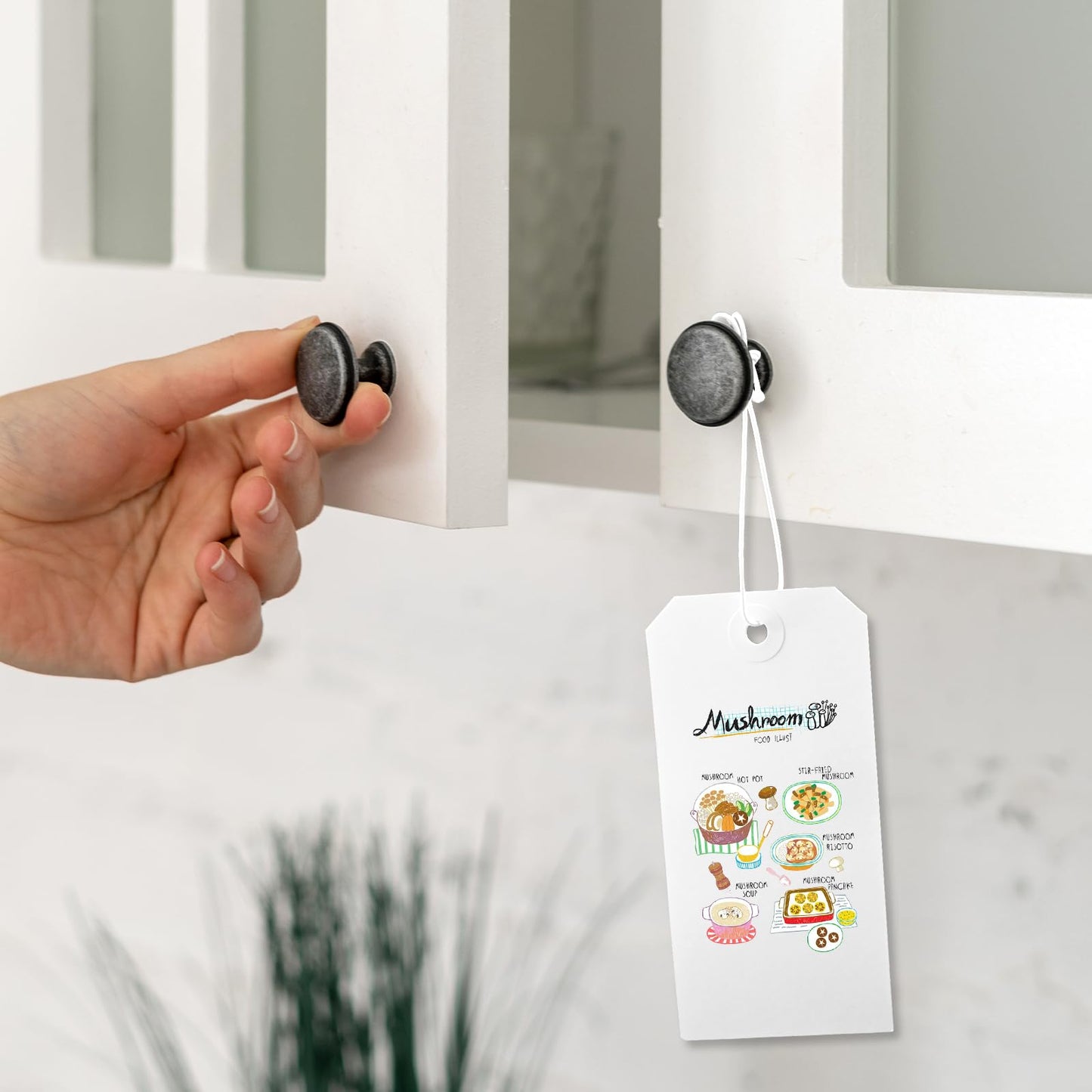 100 Pack White Shipping Tags with Elastic String Blank Labeling Tags with Strings Attached, 4 3/4" x 2 3/8"