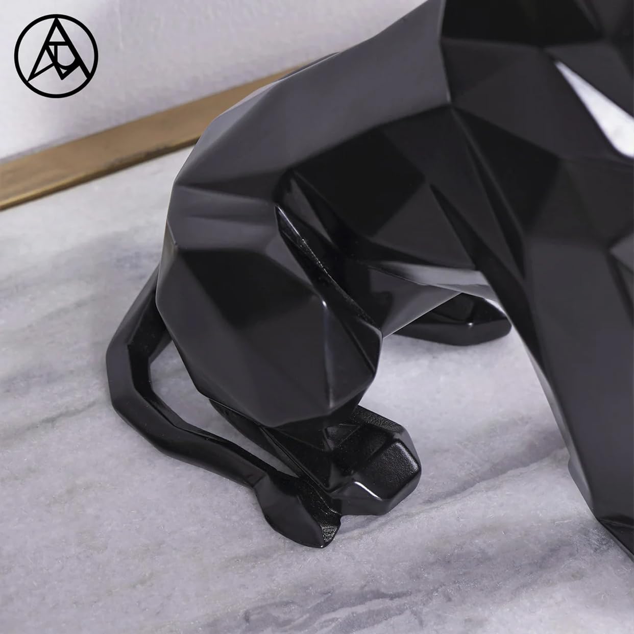 Artarium Geometric Black Lion Statue 7.6 Inch, Modern Resin Lion Figurine for Home Decor, Office Desk, Bookshelf & Coffee Table, Abstract Wildlife Sculpture, Contemporary Interior Decoration Gift