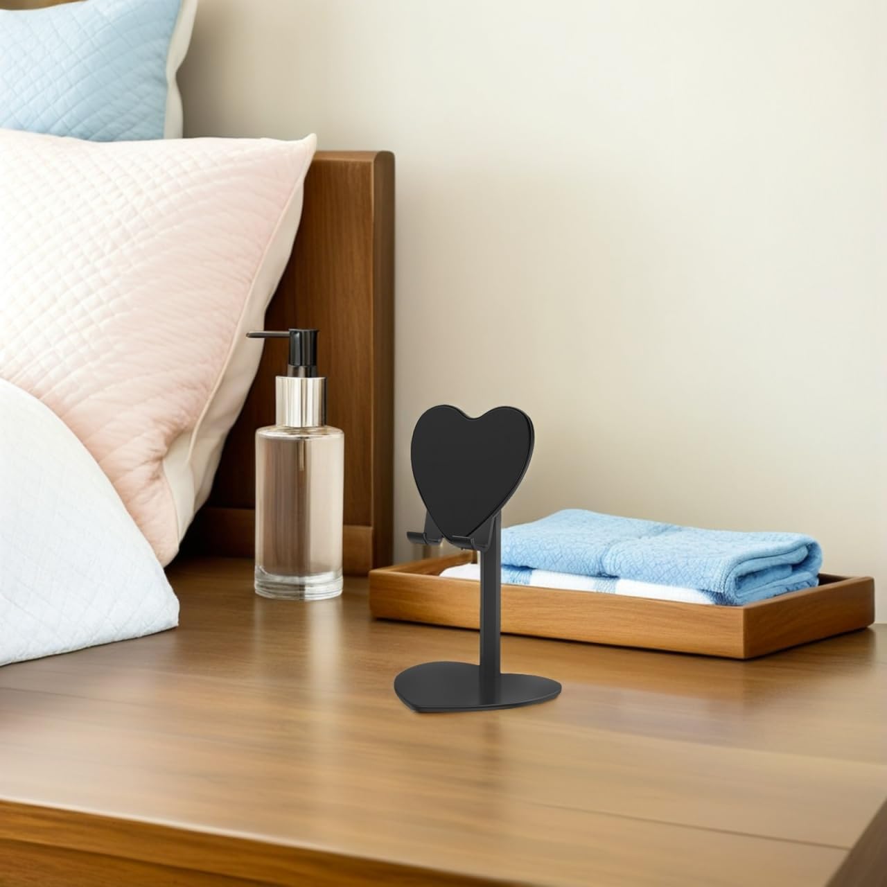 BESTOYARD 7.08 3.93 Inches Heart Shaped Desktop Tablet Stand, Valentine's Day Adjustable Metal Phone Holder for Desk
