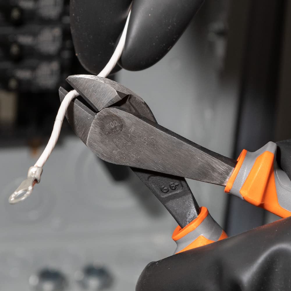 Klein Tools 9421R 1000V Insulated Plier Tool Set, Made in USA, with 3 Pairs of Pliers, Cable Cutter, Wire Stripper, and 2 Screwdrivers, 7-Piece
