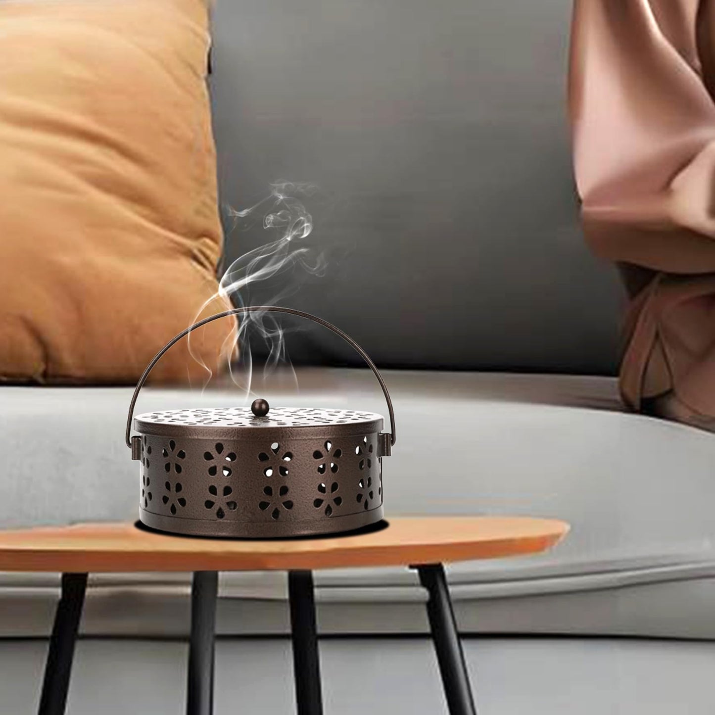 Portable Mosquito Coil Holder with Handle Round Heat-Resistant Iron Incense Coil Holder (Bronze)
