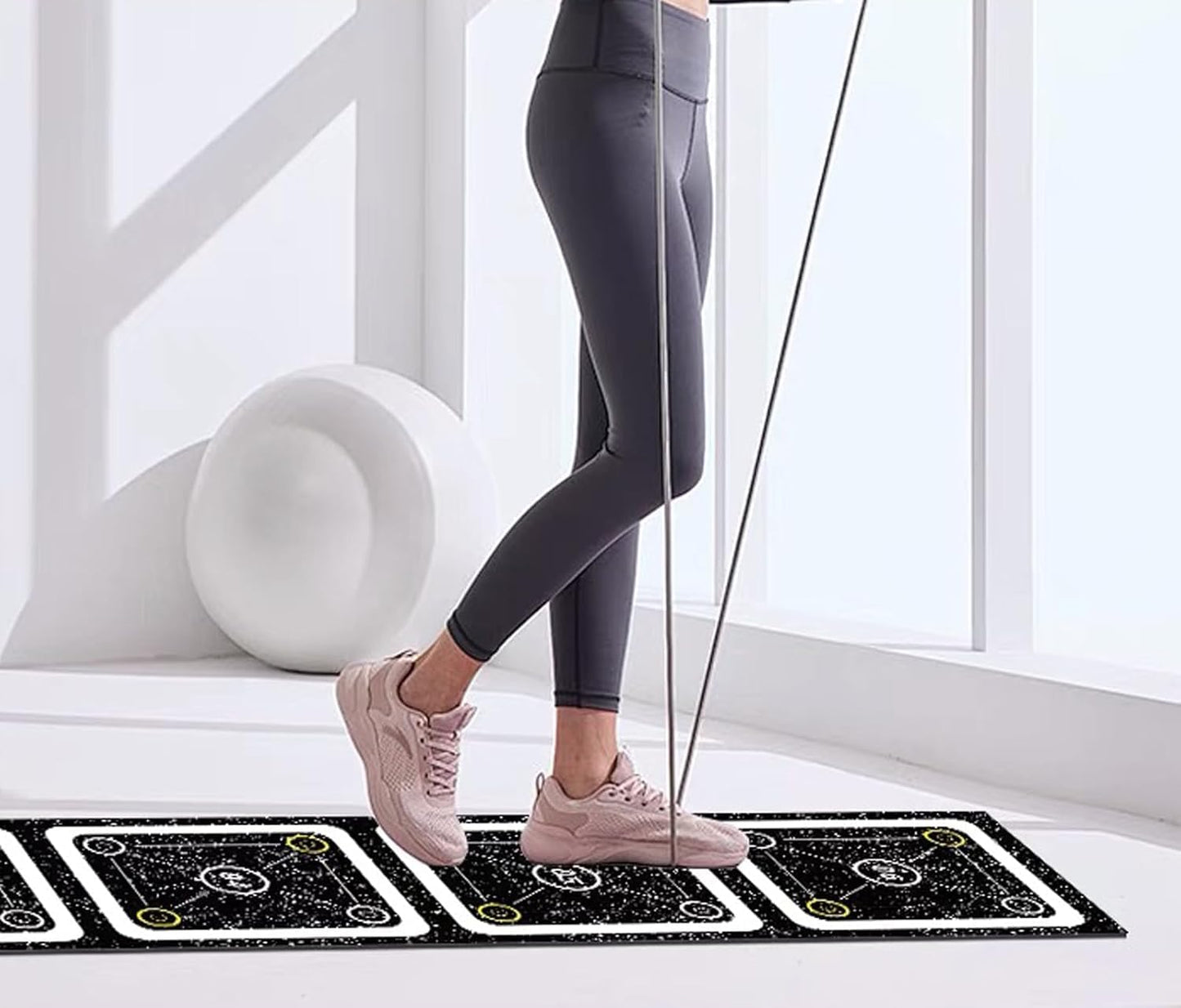 HUAGHEE Rubber Agility Ladder 8.8 Ft Non-Slip Speed Agility Training Ladder for Soccer Footwork Training，Flat Agility Ladder for Children's Physical Training Equipment (8.8 ft)
