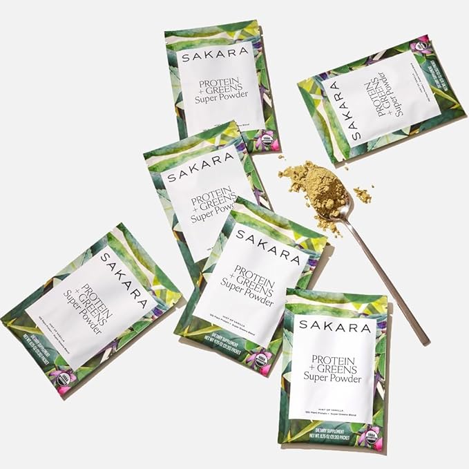 SAKARA Protein + Greens Super Powder ??30 Servings, Organic Plant-Based Blend with Hemp, Pumpkin, Pea Protein, Wheatgrass & Spirulina, Vegan Superfood Drink Mix