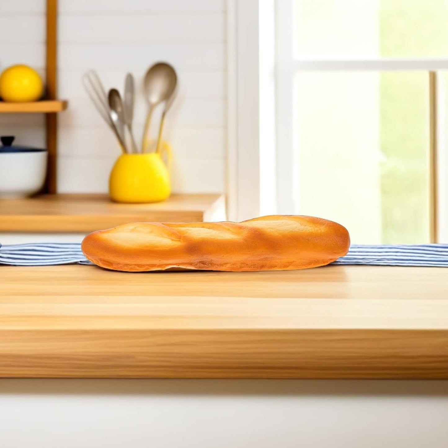 Ciieeo Fake French Bread Model Realistic Pu Food Prop for Bakery Display Photography and Creative Decoration Versatile