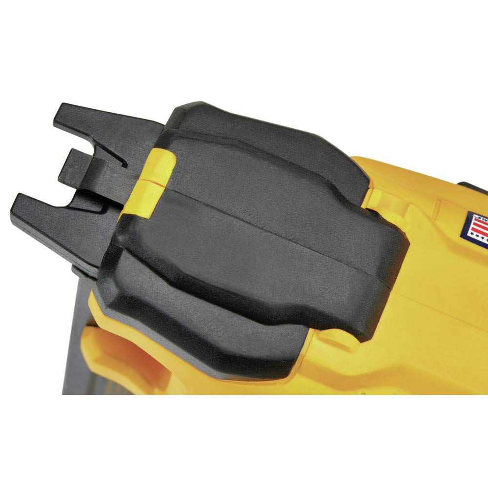 DEWALT 20V MAX* Stapler Kit for Cables (DCN701D1)