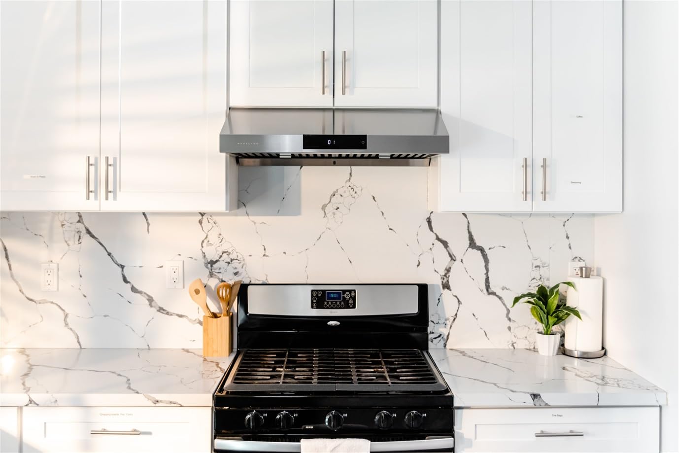 Hauslane Range Hood 30 Inch - Ducted Under Cabinet Range Hood 30" Stainless Steel Kitchen Hood, 6 Speed Vent Hood 30 Inches, Stove Vent Hood for Kitchen, Vent Hoods 30 Inch with LED - Chef Series PS18