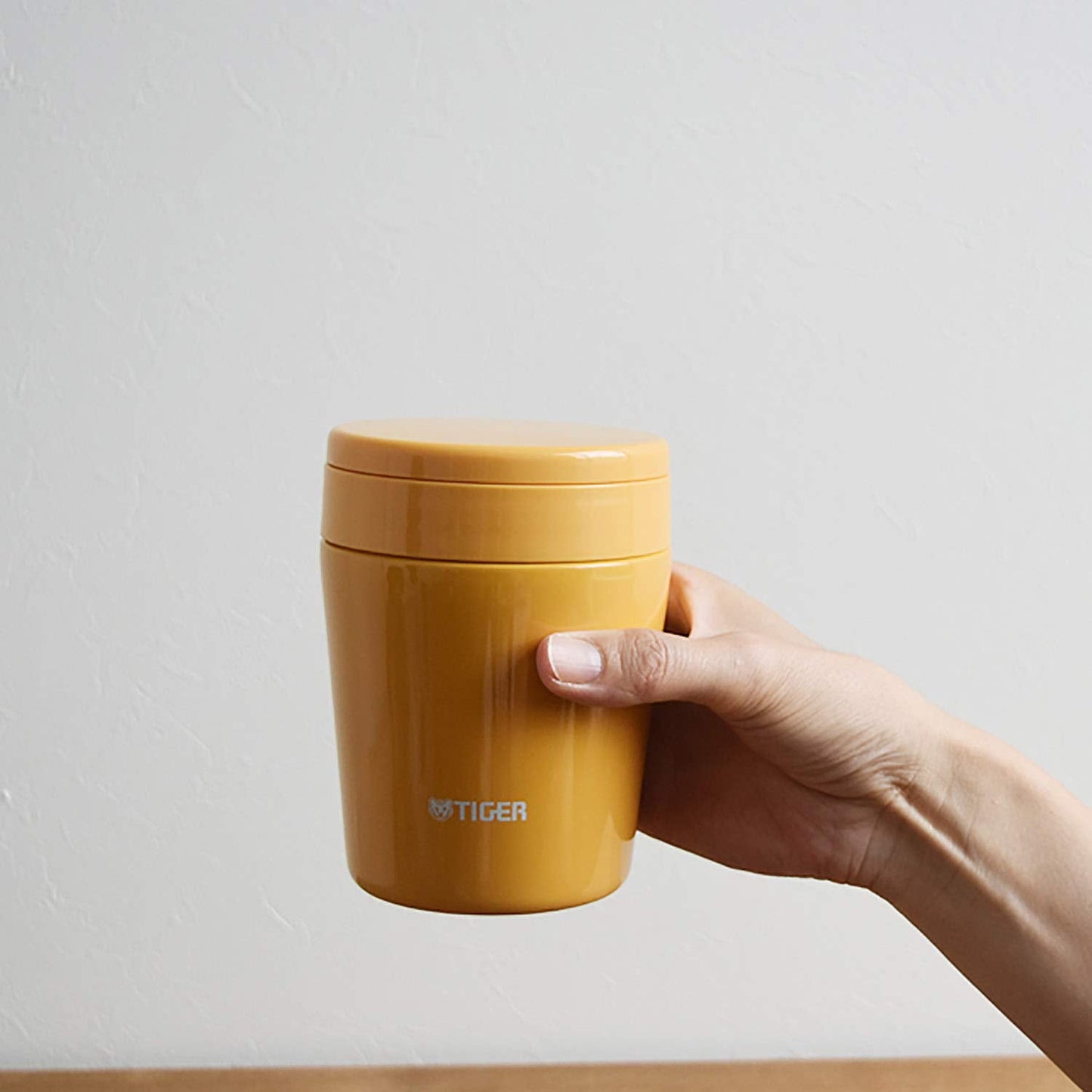 Tiger Thermos Vacuum Insulated Soup Jar, 10.1 fl oz (300 ml), Thermal, Bento Box, Wide Mouth, Round Bottom, Saffron Yellow MCL-B030-YS Tiger