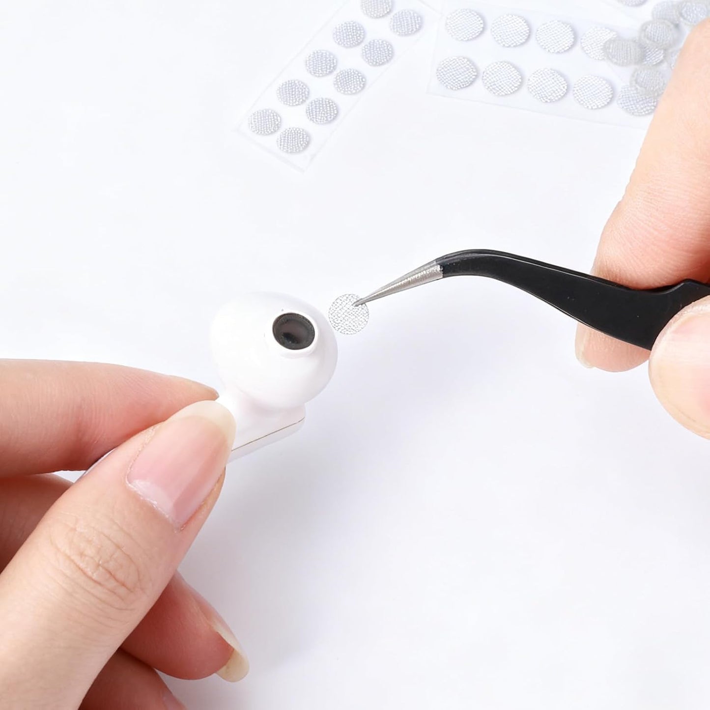 Macuezu 40 Filter(4mm, 4.2mm, 4.7mm, 5mm) Pcs Earbuds Dust Filter Replacement Kit with Tweezers, Anti-Dust Mesh