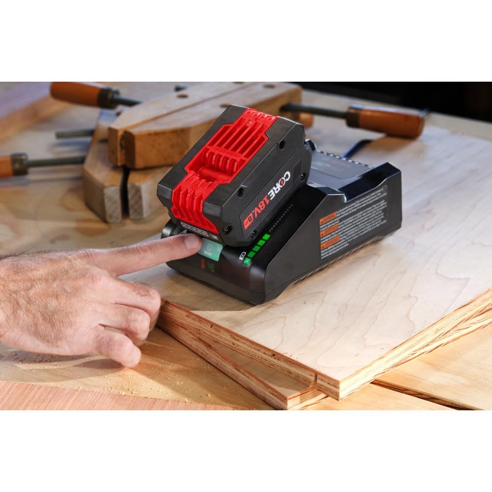 Bosch GXS18V-30N18 18V Starter Kit with (1) CORE18V® 8 Ah High Power Battery and (1) 18V 16 Amp Battery Turbo Charger