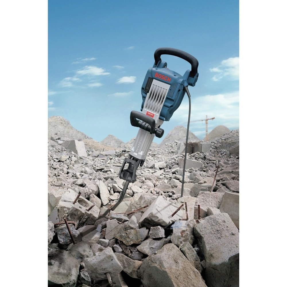 Bosch 11335K-RT 120V Jack 1-1/8-Inch Breaker Hammer Kit (Renewed)