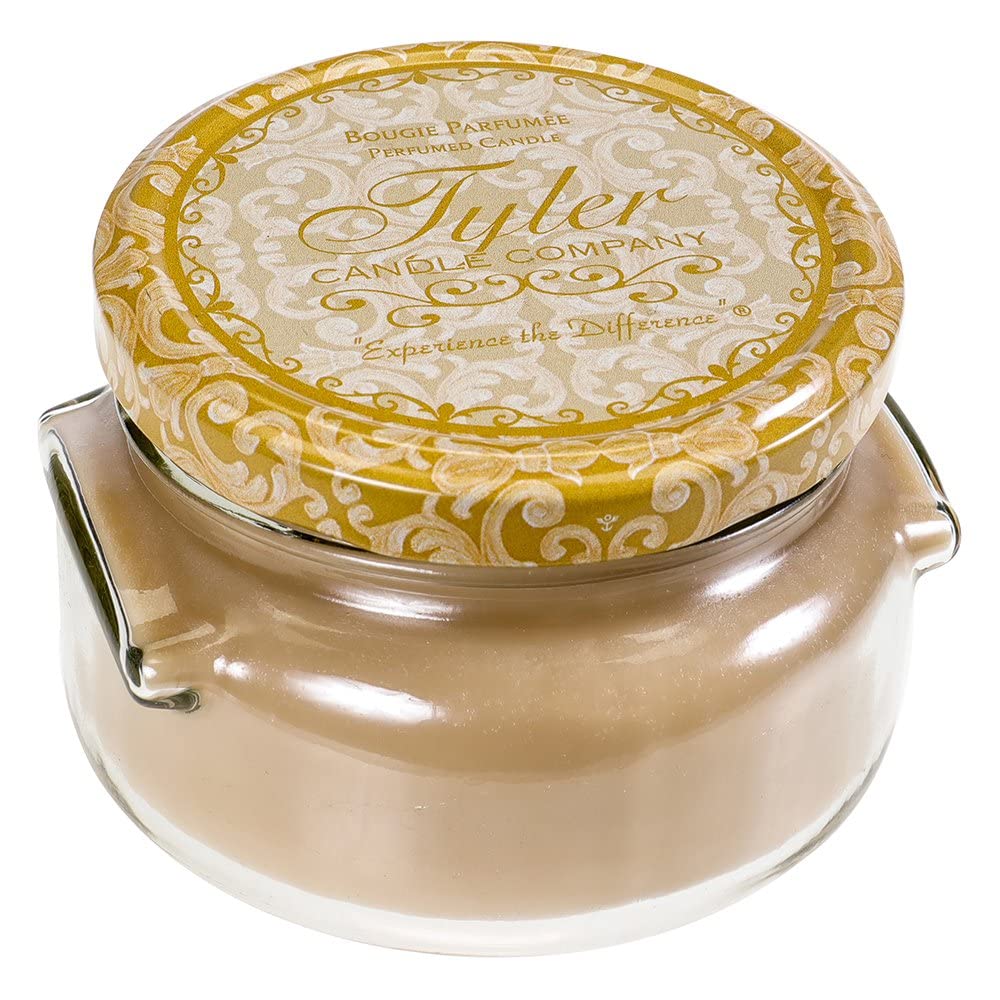 Tyler Candle Co. pany 22 Oz Family Tradition Candle