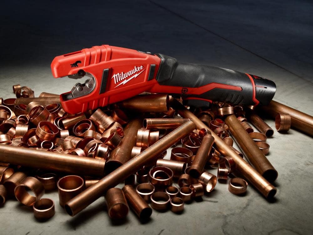 Milwaukee 2471-21 12-Volt Copper Tubing Cutter Kit
