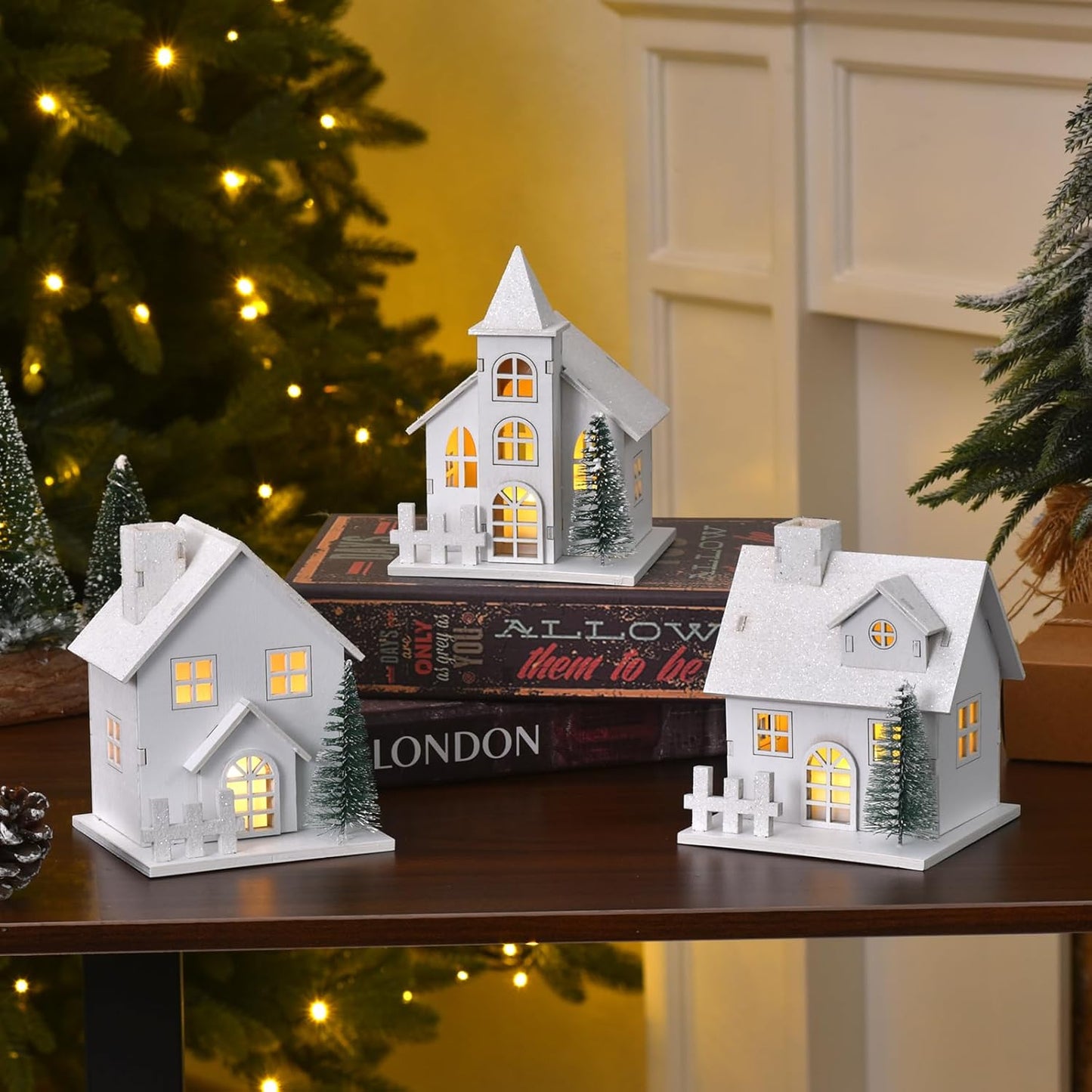Skiennix Christmas Village Set - 3 White Xmas Houses with Remote-Control LED Candles | Indoor Table Decor