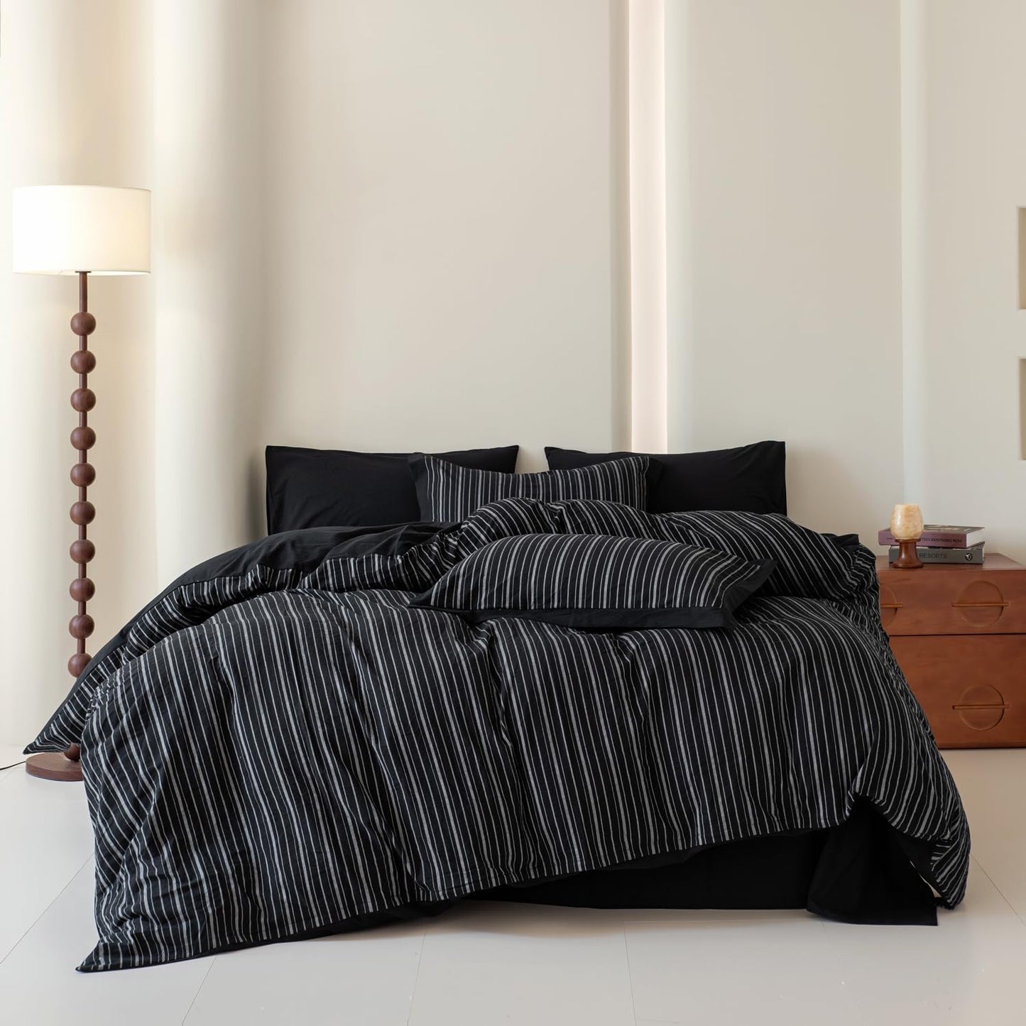 SUSYBAO Pinstripe Duvet Cover Queen 100% Washed Cotton 3 Pieces Set 1 Black Vertical Striped Duvet Cover with Zipper Ties 2 Pillow Shams Classic White Ticking Stripe Bedding Set