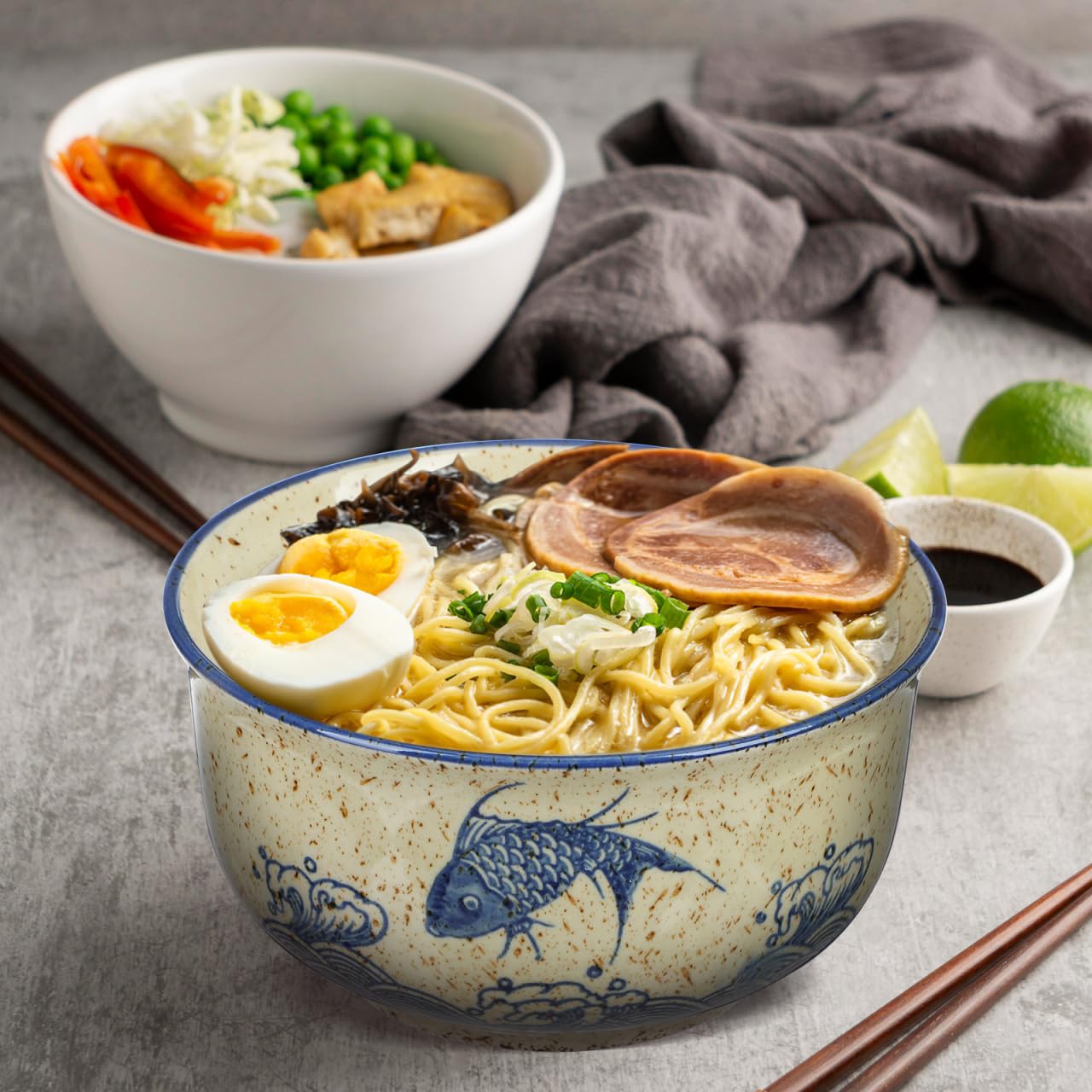 CALLARON 26 oz Ceramic Ramen Bowl, Japanese Noodle Bowls Set of 2, Large Soup Bowl with Lid, Spoons and Chopsticks, Vintage Ramen Dish for Pho, Udon, Noodles, 6 inch, Microwave Dishwasher Safe