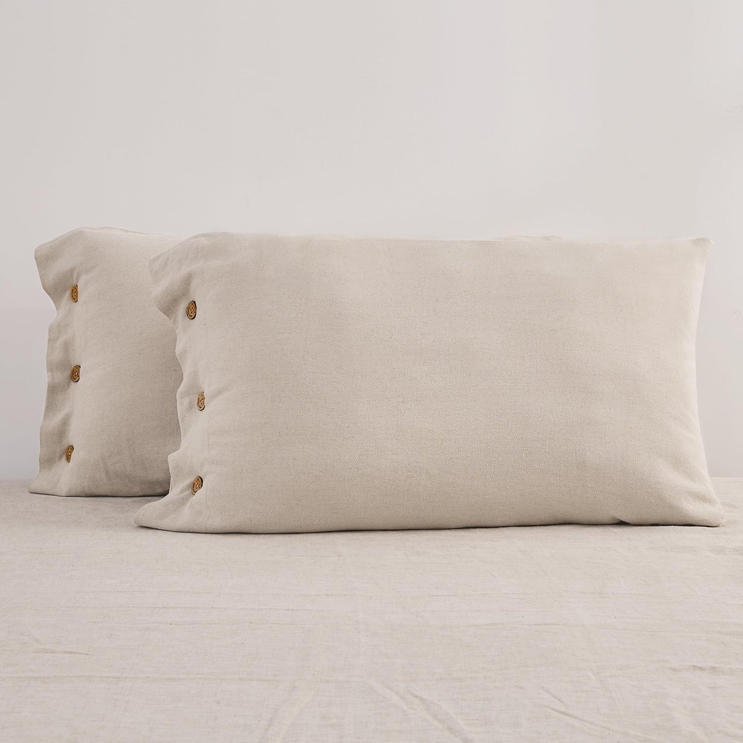 ATLINIA Linen Pillow Cases Standard Size - 20"x 26" Pillowcase Set of 2, Button Closure Cooling Breathable Pillow Cover, Bed Flax Linen Cotton Blend Farmhouse Netural Pillow Sham Linen Color