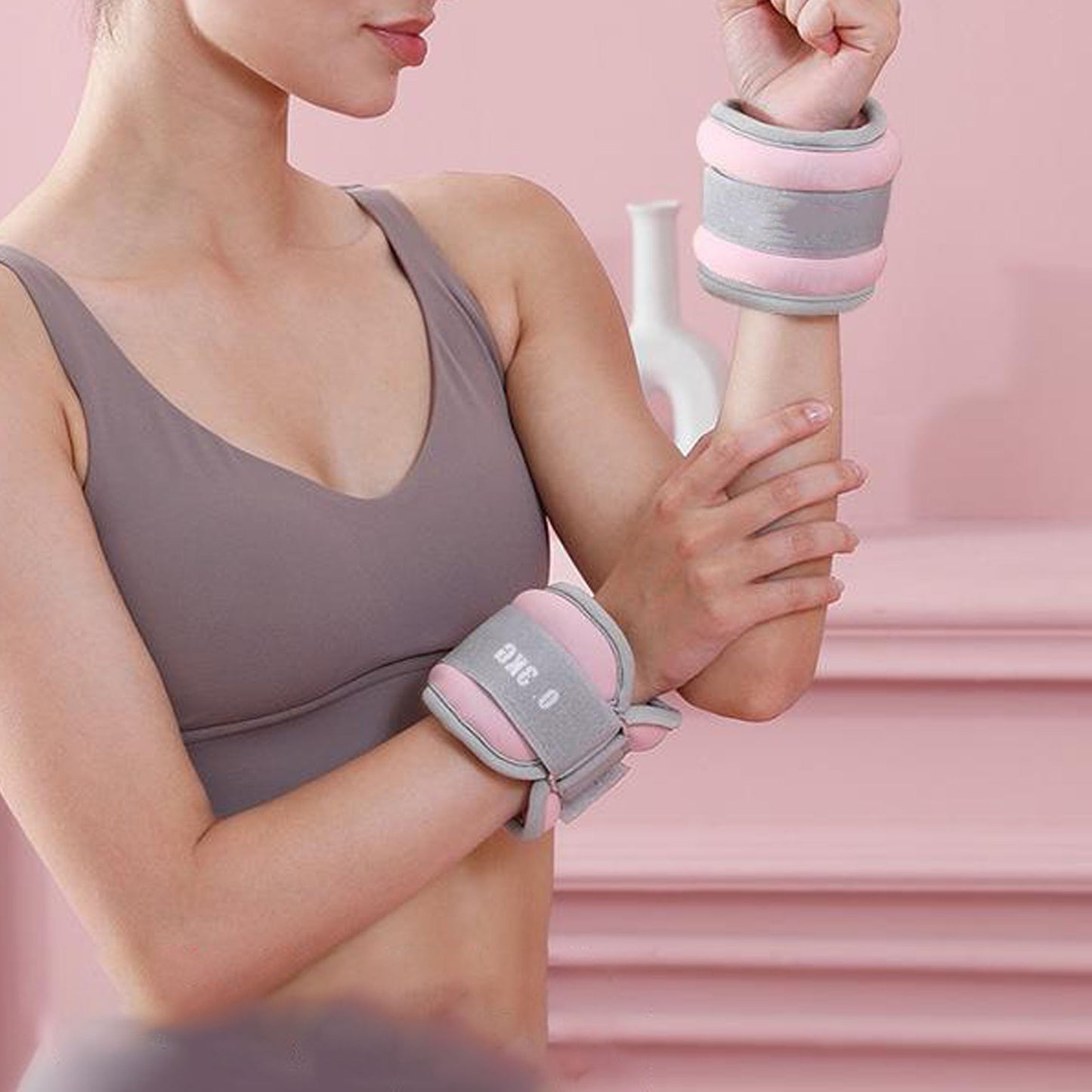 1 Pair 0.66 lbs Adjustable Men's and Women's Hand and Ankle Weights Wrist Weights for Yoga, Walking, Aerobics, Dance Exercise and Other Fitness Exercises (Pink)
