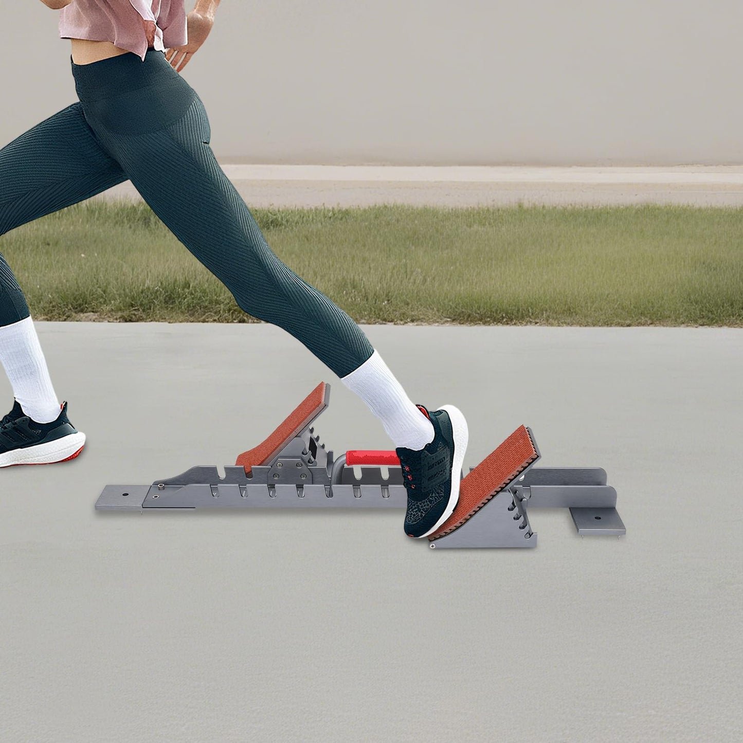 Starting Block, Running Starting Blocks Aluminum Alloy Running Track Blocks Adjustable Multi-Function Lightning Starting Block Sprinter Pedals w/3 Long Nails for Plastic Runway Cinder Track Back