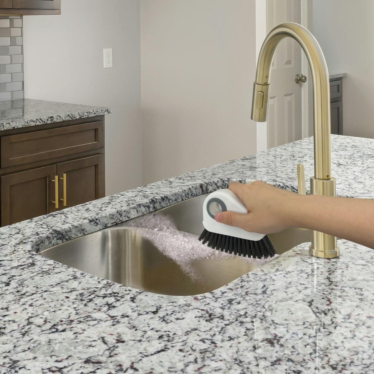 Skiennix 2-in-1 Groove Cleaning Brush - Multifunctional Grout Cleaner Tool for Window Tracks & Sills