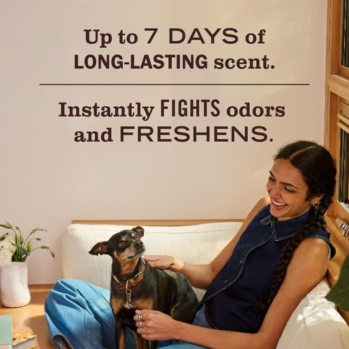 Mrs. Meyer's Clean Day Fabric Freshener - Linen Scent, 20 Ounce Bottle for Freshness