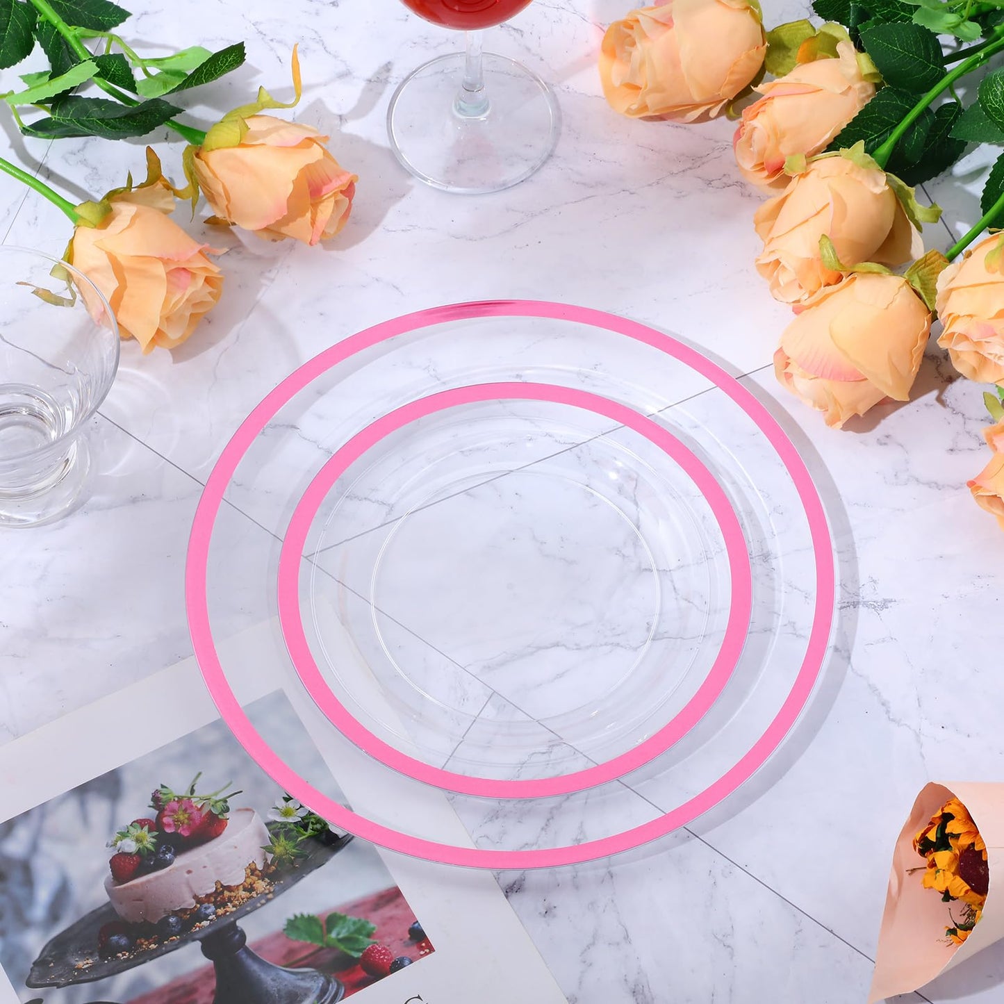 Wesiti 100 Pcs Clear Plastic Plates Disposable Dinnerware Set Includes 50 Dinner Plates 10.25 '', 50 Dessert Plates 7.5 '', Cake Salad Dessert Plates for Wedding Birthday Holiday Parties(Pink Rim)